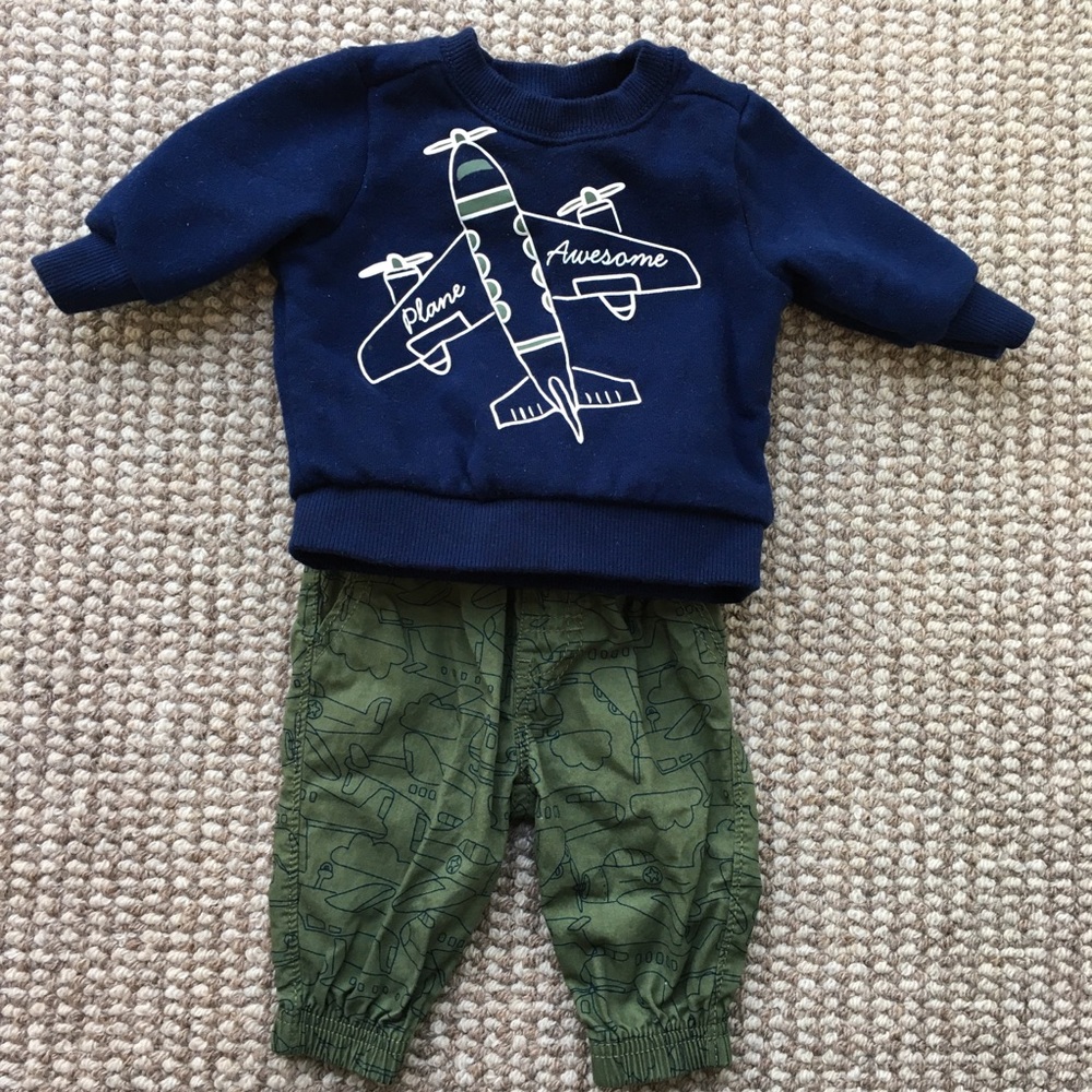 Carters 3M sweatshirt/pants set